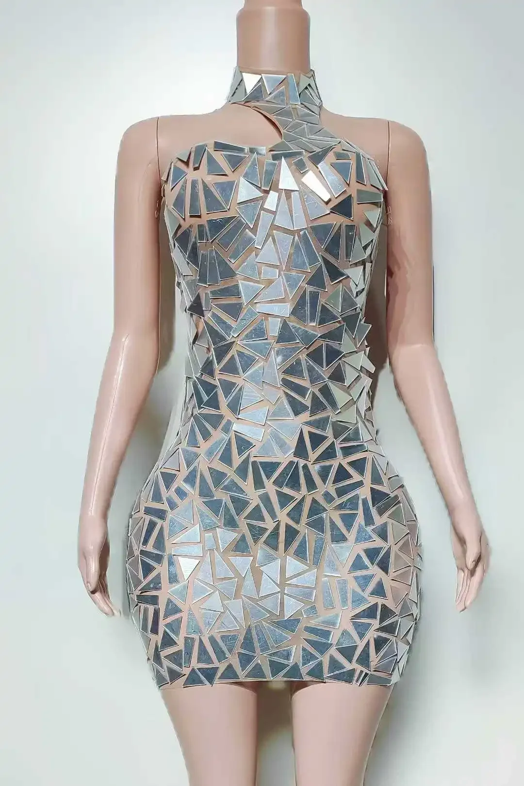 Eye-catching Women Shinning Sequined Short Dress Celebrate Las Vegas Show Drag Queen Costumes
Eye-catching Women Shinning Sequined Short Dress Celebrate Las Vegas Show Drag Queen Costumes