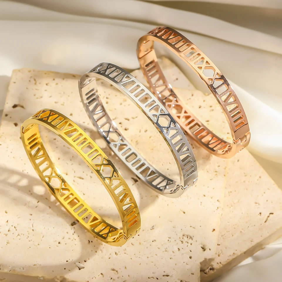 Luxurious unique design Roman numeral bracelet for women stainless steel hollow elegant jewelry suitable for daily wear
Luxurious unique design Roman numeral bracelet for women stainless steel hollow elegant jewelry suitable for daily wear