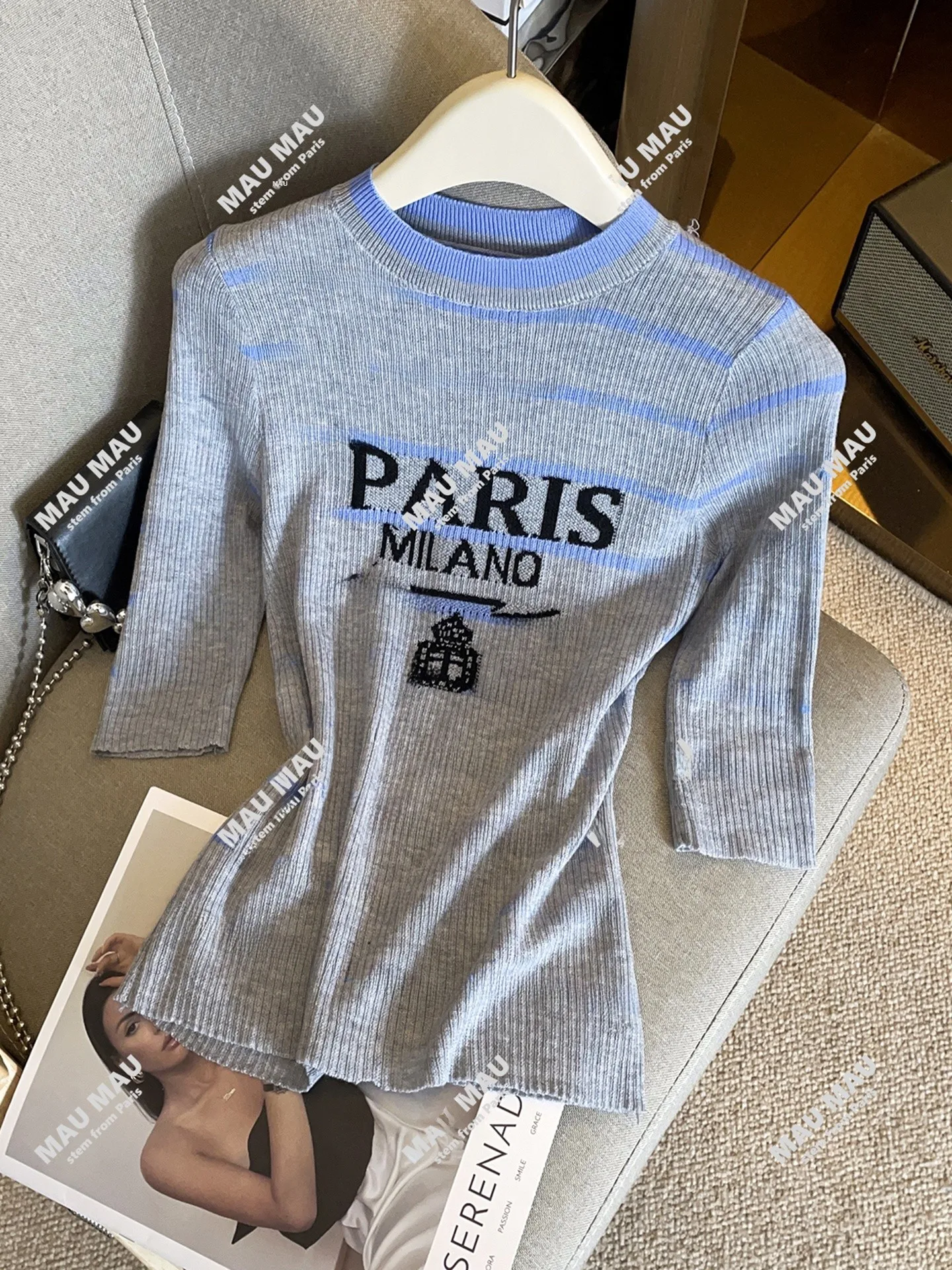 High-End Women's Knitted T-Shirt Autumn Winter Striped Letter Embroidery Sweater Comfortable Breathable Short Sleeve round Neck
High-End Women's Knitted T-Shirt Autumn Winter Striped Letter Embroidery Sweater Comfortable Breathable Short Sleeve round Neck