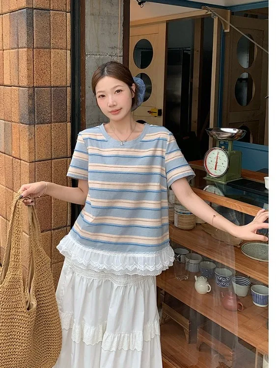 Sweet Striped Short Sleeve T-Shirt Women's plus Size Lace Trim Korean Style Summer New Design Beautiful Top Large Size Clothes
Sweet Striped Short Sleeve T-Shirt Women's plus Size Lace Trim Korean Style Summer New Design Beautiful Top Large Size Clothes