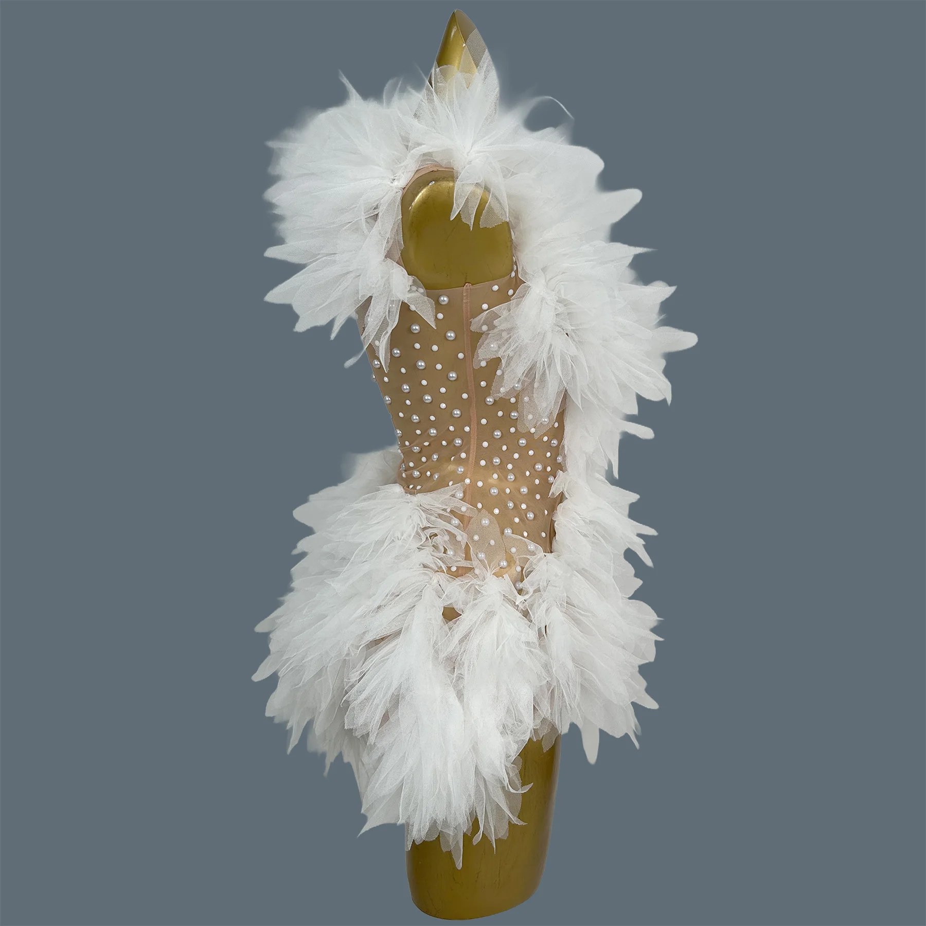 Sexy See Through Mesh Wear Elegant Feather Tulle Pearl White Mini Dress Stage Performance Outfit Dancer Party Costume Chibang
Sexy See Through Mesh Wear Elegant Feather Tulle Pearl White Mini Dress Stage Performance Outfit Dancer Party Costume Chibang