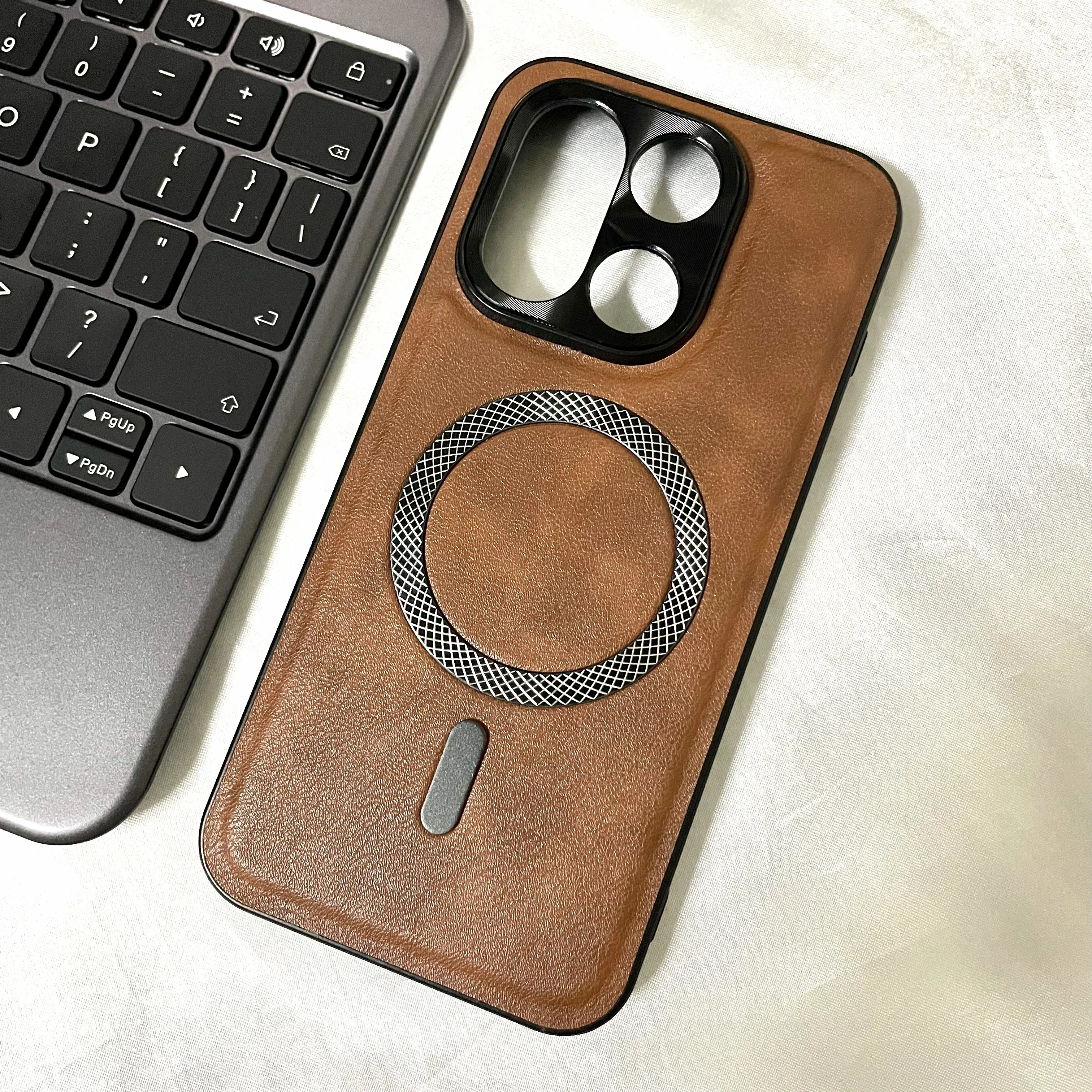 For OnePlus 15 Magnetic Case Luxury Leather Texture for Magsafe Wireless charging Shockproof Back Cover Funda For OnePlus 15
For OnePlus 15 Magnetic Case Luxury Leather Texture for Magsafe Wireless charging Shockproof Back Cover Funda For OnePlus 15