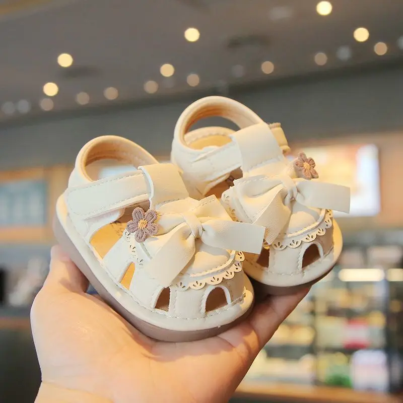 Mumoresip Toddler Casual Shoes Hollowed-out Breathable Kids Walking Shoes Non-slip Soft Sole 2026 Summer New Girls Casual Shoes
Mumoresip Toddler Casual Shoes Hollowed-out Breathable Kids Walking Shoes Non-slip Soft Sole 2026 Summer New Girls Casual Shoes