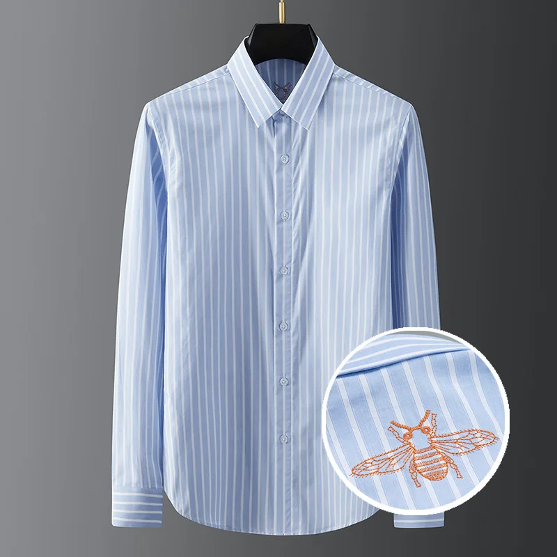 Trendy brand spring and autumn blue and white striped embroidered slim fit long sleeved men's high-end business casual shirt
Trendy brand spring and autumn blue and white striped embroidered slim fit long sleeved men's high-end business casual shirt