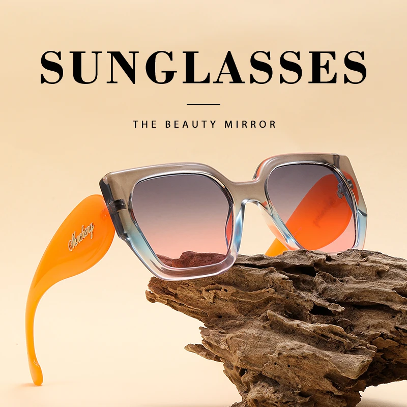 The brand-new square gradient leopard print vintage sunglasses for 2025 are suitable for both men and women and offer UV protect
The brand-new square gradient leopard print vintage sunglasses for 2025 are suitable for both men and women and offer UV protect