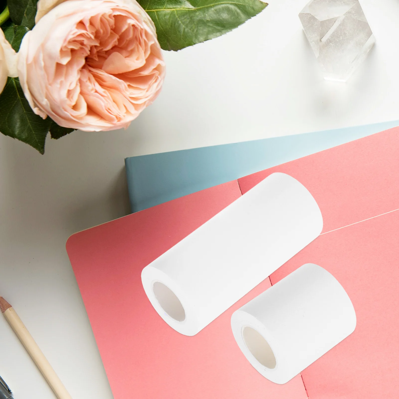 2Pcs Blank Adhesive Craft Tape for Scrapbooking Writable Stickers Diverse Sizes Ideal Students Organize Projects
2Pcs Blank Adhesive Craft Tape for Scrapbooking Writable Stickers Diverse Sizes Ideal Students Organize Projects