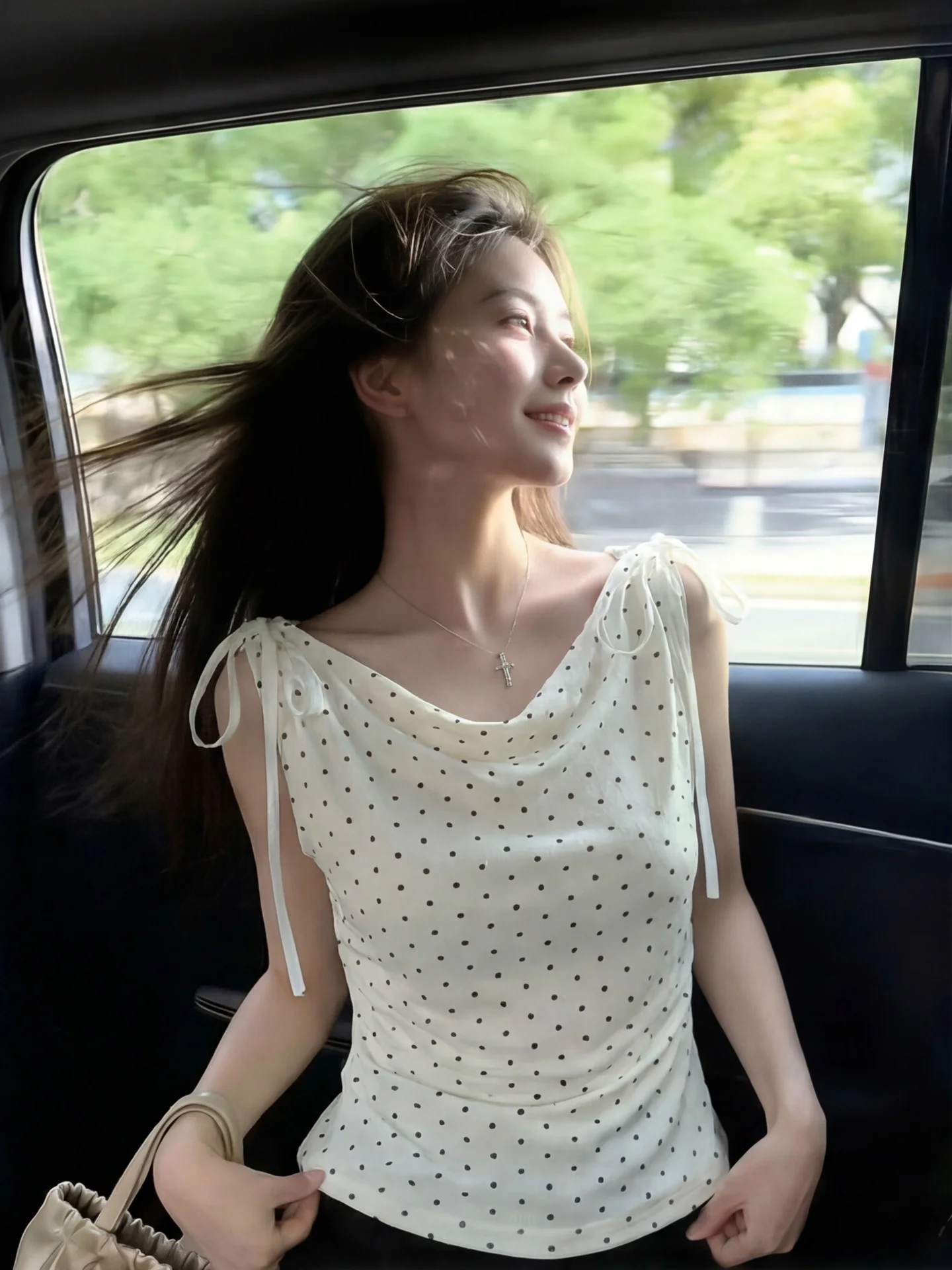 Pure Desire Wave Dot Belted One Shoulder Sleeveless T-Shirt Women Summer High Intelligence Unique Beautiful Waist-Cut Small Top
Pure Desire Wave Dot Belted One Shoulder Sleeveless T-Shirt Women Summer High Intelligence Unique Beautiful Waist-Cut Small Top