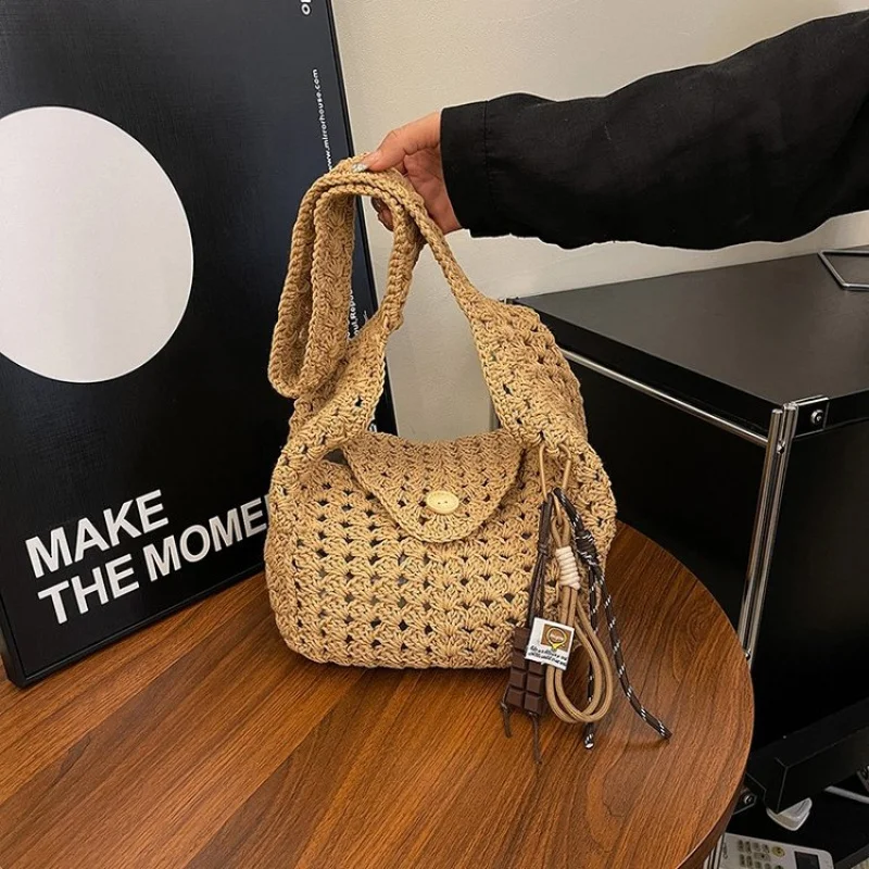 Элегантная роскошная брендовая женская кожаная сумка через плечо, классическая известная дизайнерская сумка через плечо для женщин
Элегантная роскошная брендовая женская кожаная сумка через плечо, классическая известная дизайнерская сумка через плечо для женщин