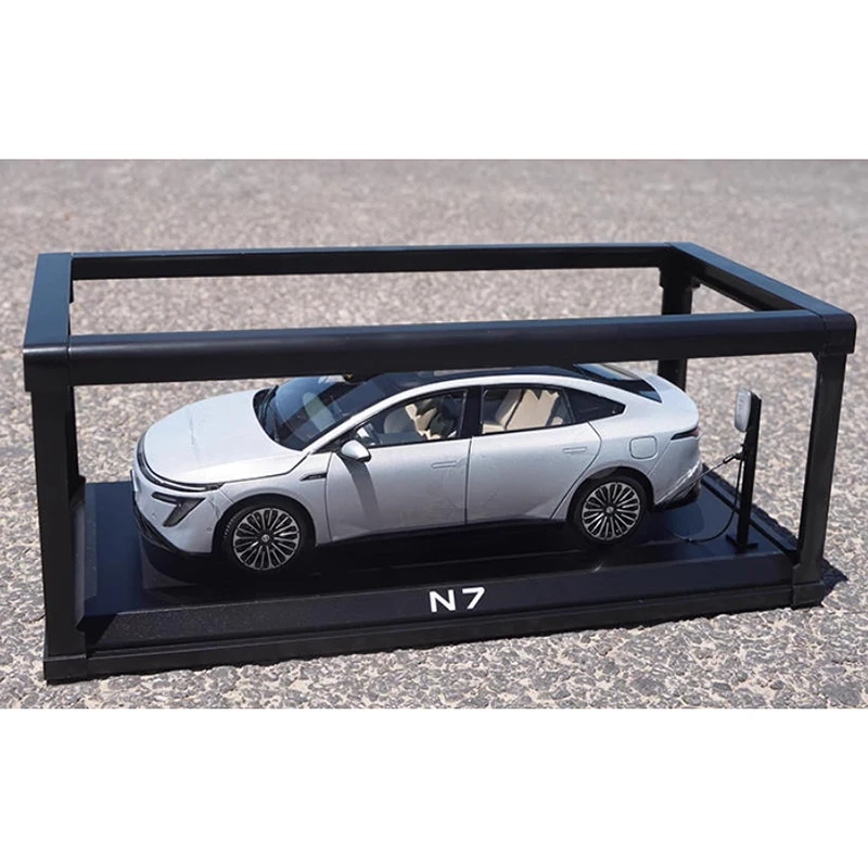 Оригинальный масштаб 1:18 N7 2025, модель автомобиля из сплава, статическая коллекция, украшенные праздничные подарки, игрушки
Оригинальный масштаб 1:18 N7 2025, модель автомобиля из сплава, статическая коллекция, украшенные праздничные подарки, игрушки