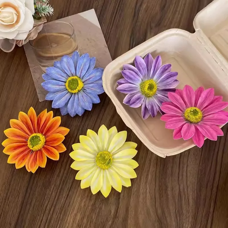 Daisy flower hairpin female side bangs hairpin vacation style beautiful duck bill clip headgear hair accessories summer
Daisy flower hairpin female side bangs hairpin vacation style beautiful duck bill clip headgear hair accessories summer