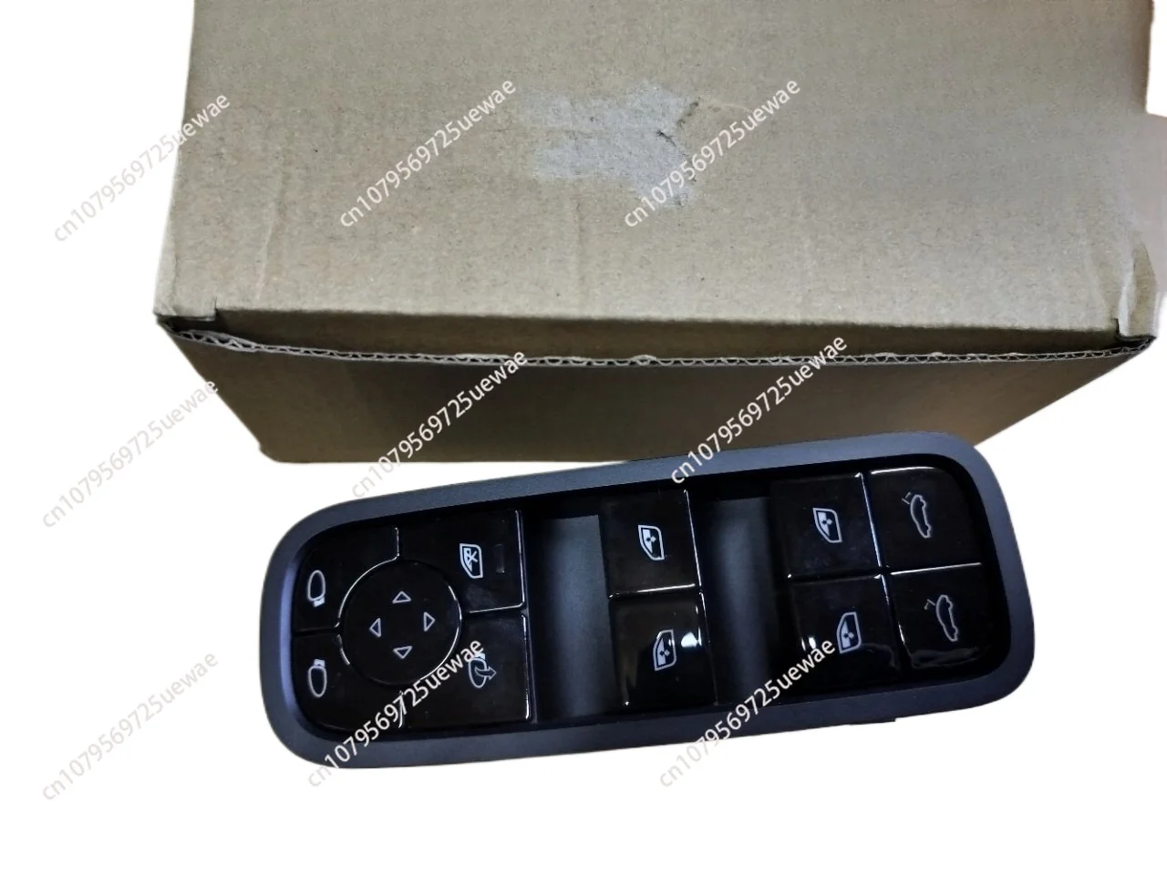 Suitable for Porsche 971959858E Cayenne Panamera Maika glass lifter switch, door switch
Suitable for Porsche 971959858E Cayenne Panamera Maika glass lifter switch, door switch