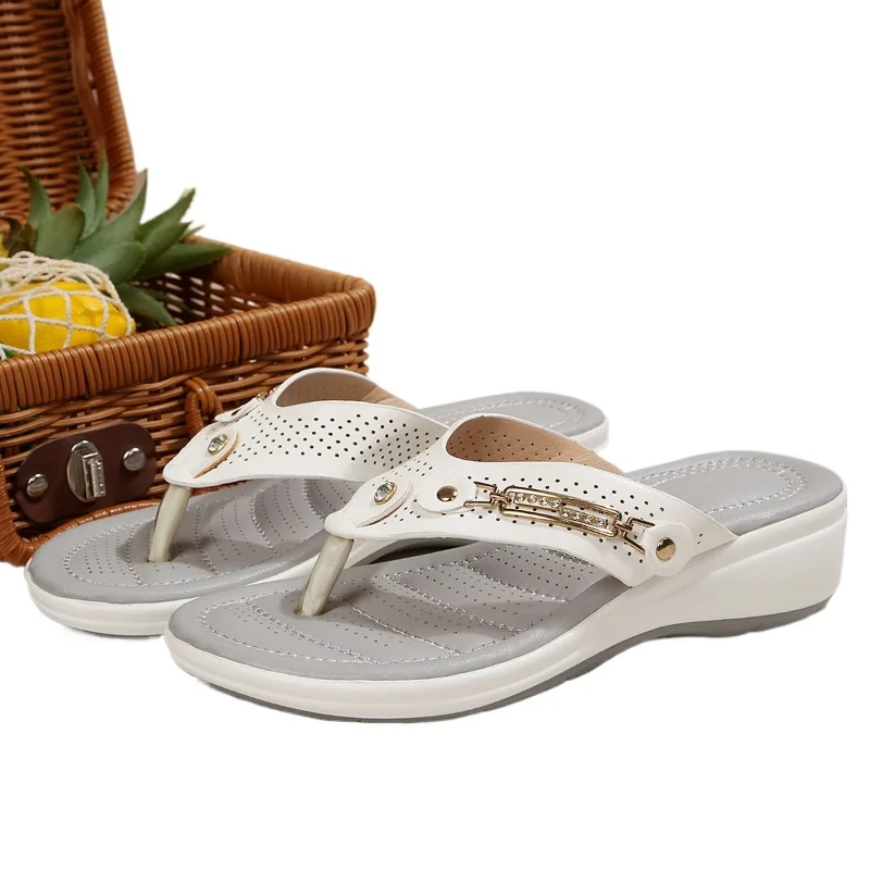 Women's Summer Slide Sandals - Slip-On Thick Cushioned Sole Breathable PU Cover Open-Toe Design for Beach Casual Outdoor Wear
Women's Summer Slide Sandals - Slip-On Thick Cushioned Sole Breathable PU Cover Open-Toe Design for Beach Casual Outdoor Wear