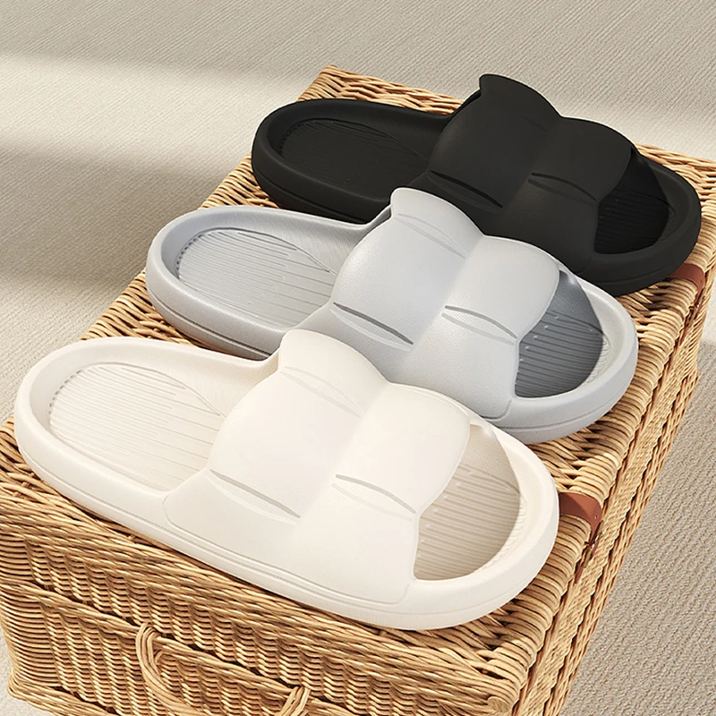 Новинка 2023 года, летние женские тапочки с мягкой подошвой, домашние и уличные пляжные сандалии на толстой платформе, нескользящие шлепанцы из ЭВА
Новинка 2023 года, летние женские тапочки с мягкой подошвой, домашние и уличные пляжные сандалии на толстой платформе, нескользящие шлепанцы из ЭВА