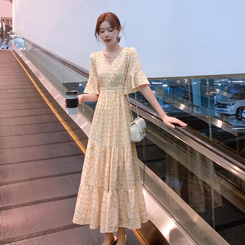 Elegant Short Sleeve Floral Dress Summer Women Sundress V-Neck Holiday Vestidos Casual Dresses Work Party Knee Length Robe Femme
Elegant Short Sleeve Floral Dress Summer Women Sundress V-Neck Holiday Vestidos Casual Dresses Work Party Knee Length Robe Femme