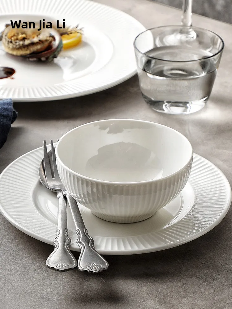 Simple White Cerc Bowl Plate Set for Moving New Home Enaved Design Dining Utensils Set Home Decor Simple Sle
Simple White Cerc Bowl Plate Set for Moving New Home Enaved Design Dining Utensils Set Home Decor Simple Sle