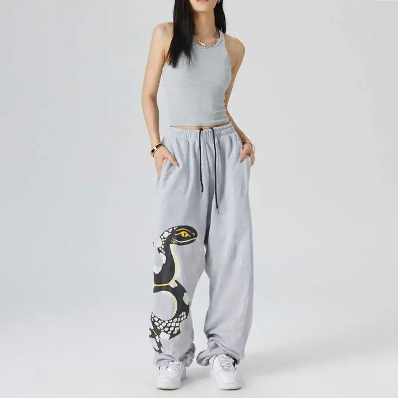 Original Grey Hiphop Wide Leg Casual Dance Streetwear Pants High Waist Loose Fit Sporty Trousers for Women
Original Grey Hiphop Wide Leg Casual Dance Streetwear Pants High Waist Loose Fit Sporty Trousers for Women