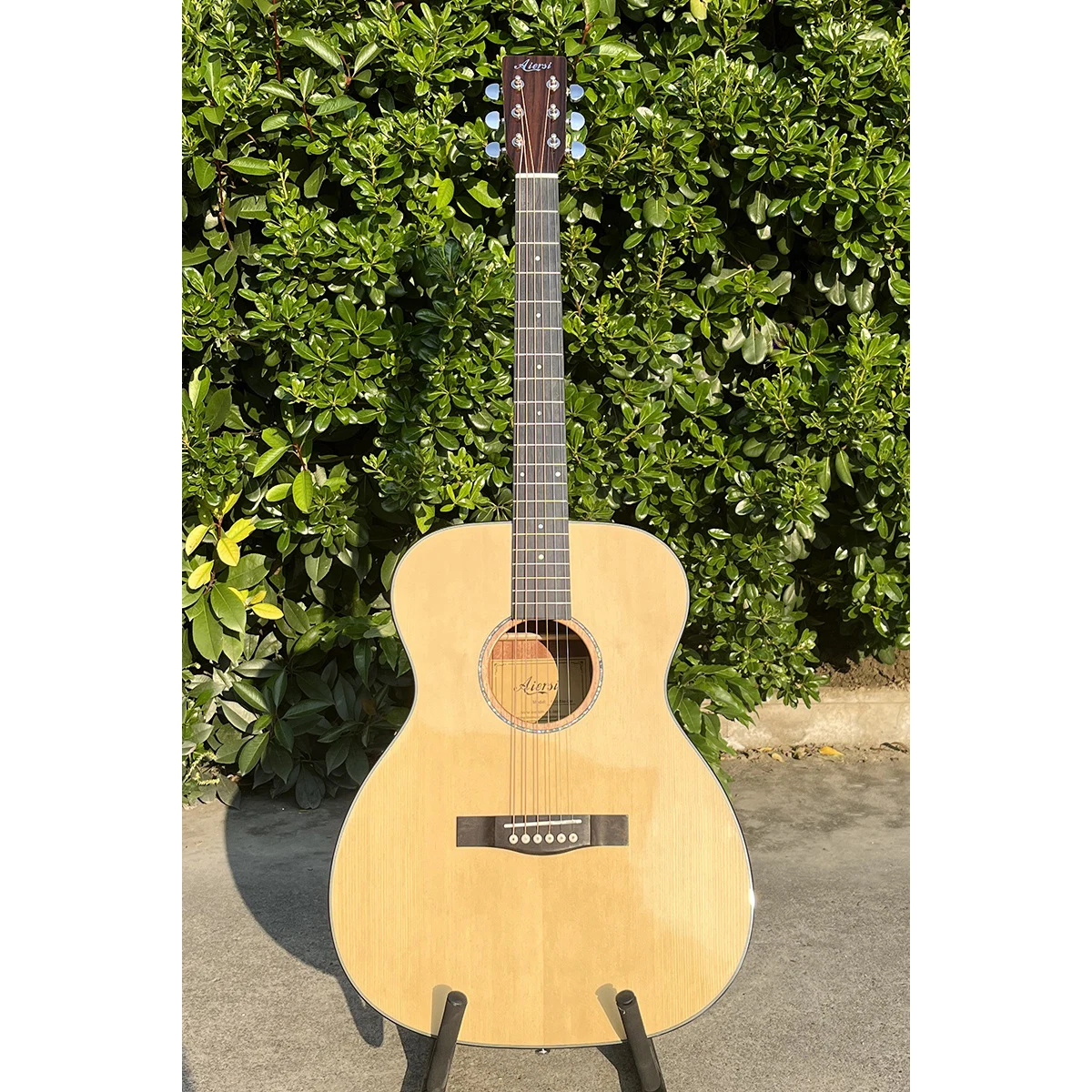 High Grade Quality Acoustic Guitar Aiersi Solid Spruce Top Mahogany Body ODM Steel String Musical Instrument
High Grade Quality Acoustic Guitar Aiersi Solid Spruce Top Mahogany Body ODM Steel String Musical Instrument
