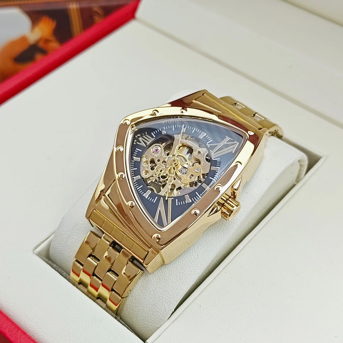 Brand New Popular Triangular-Shaped Men's Automatic Mechanical Watch, Luxurious Hollow-Carved Mechanical Movement, Retro Light Luxury High-End Texture, Waterproof and Shockproof Men's Steel Band Wristwatch, Street Punk Fashion Style, Suitable for All Occa
Brand New Popular Triangular-Shaped Men's Automatic Mechanical Watch, Luxurious Hollow-Carved Mechanical Movement, Retro Light Luxury High-End Texture, Waterproof and Shockproof Men's Steel Band Wristwatch, Street Punk Fashion Style, Suitable for All Occa