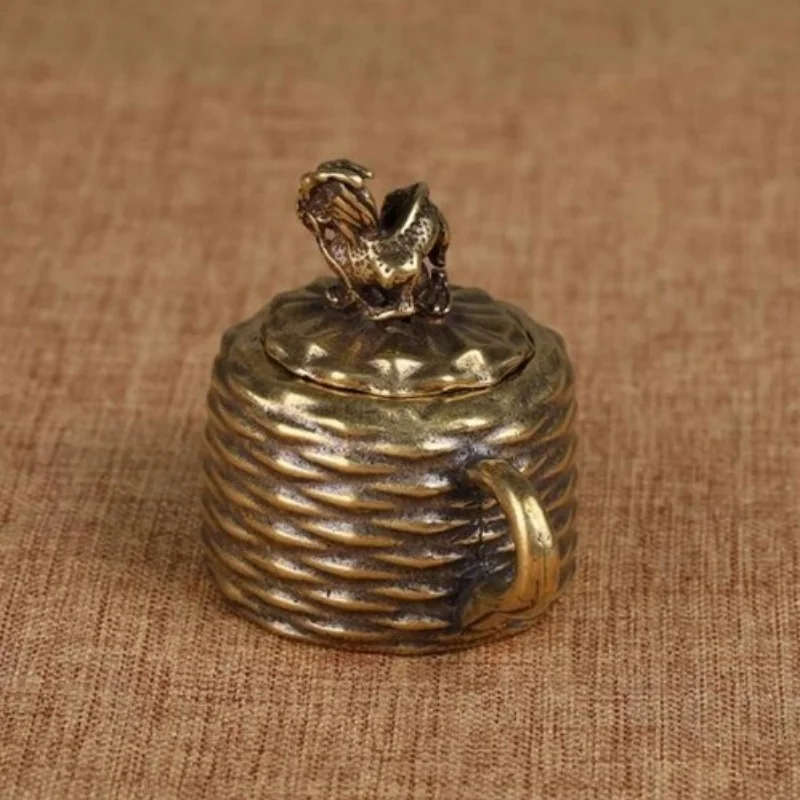 Rare Chinese Collection Pure Copper Dragon Lid Teapot Gift Figurines Statues Toy
Rare Chinese Collection Pure Copper Dragon Lid Teapot Gift Figurines Statues Toy