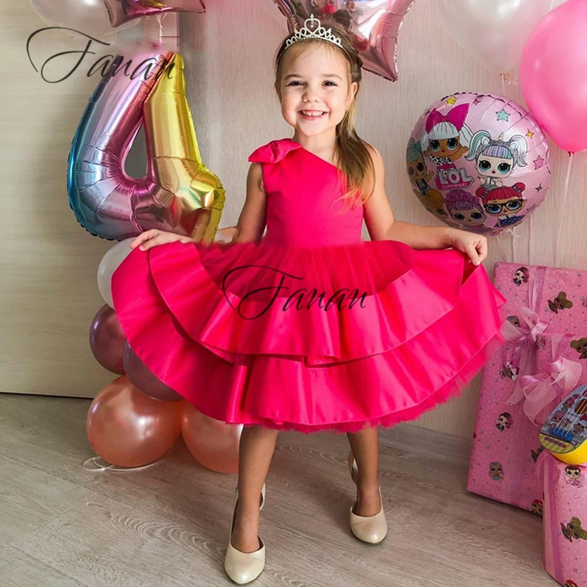 Customized Elegant Asymmetrical Rose Flower Girl Dresses Mini Bow Christening Clothes For Kid Baby A-Line Tulle vestido infantil
Customized Elegant Asymmetrical Rose Flower Girl Dresses Mini Bow Christening Clothes For Kid Baby A-Line Tulle vestido infantil