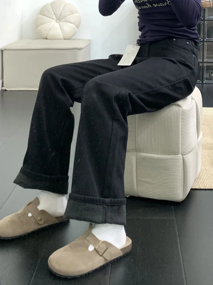 Джинсы женские больших размеров с флисовой подкладкой, широкие, с высокой талией, длиной в пол, повседневные, зимние, утягивающие брюки
Джинсы женские больших размеров с флисовой подкладкой, широкие, с высокой талией, длиной в пол, повседневные, зимние, утягивающие брюки