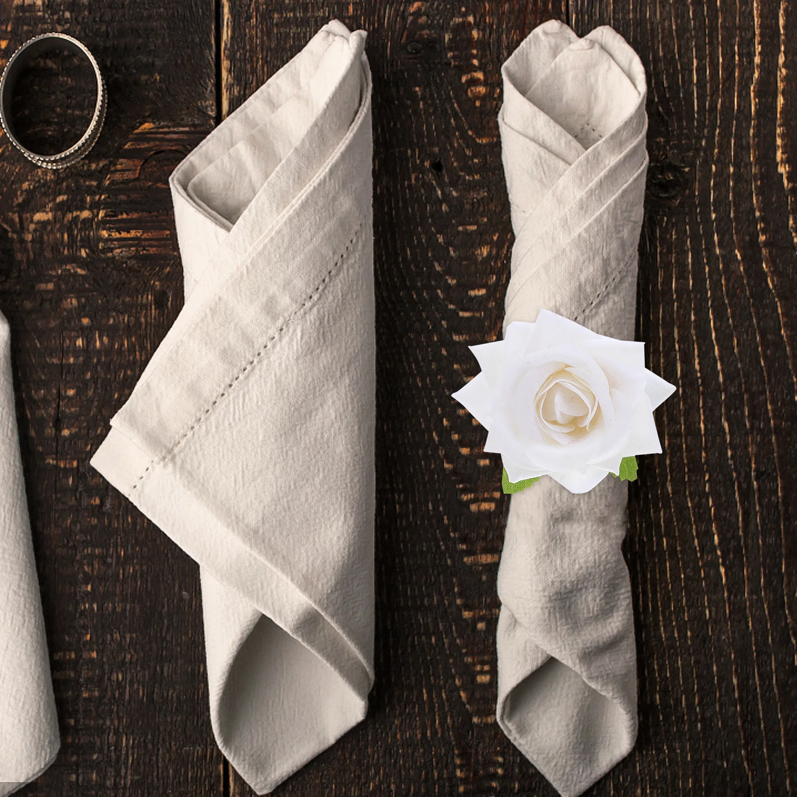 4Pcs Rose Napkin Rings Handmade Floral Serviette Buckles for Wedding Banquet Birthday Party Table Decoration Romantic
4Pcs Rose Napkin Rings Handmade Floral Serviette Buckles for Wedding Banquet Birthday Party Table Decoration Romantic