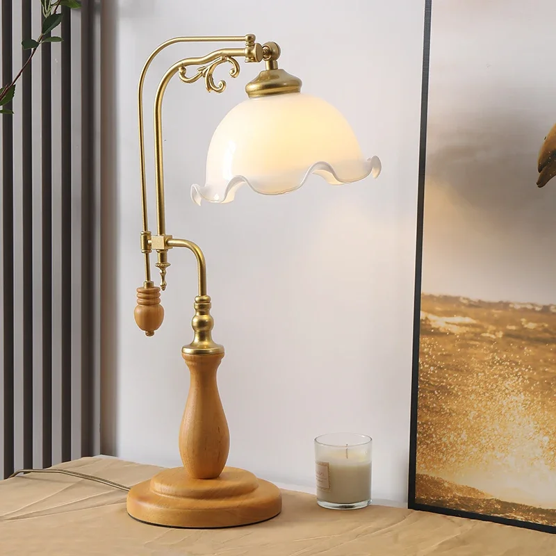 American Style Vintage Desk Lamp French Bedroom Nostalgic Glass Art Study and Bedroom Bedside Lamp
American Style Vintage Desk Lamp French Bedroom Nostalgic Glass Art Study and Bedroom Bedside Lamp