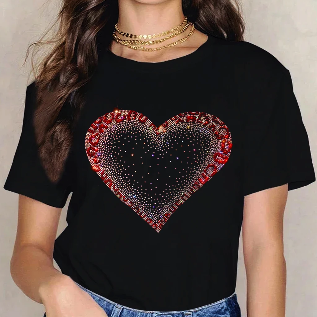 Hot Exquisite fashion diamond shining love summer clothes new women's T-shirt casual shirt round neck blouse short-sleeved
Hot Exquisite fashion diamond shining love summer clothes new women's T-shirt casual shirt round neck blouse short-sleeved