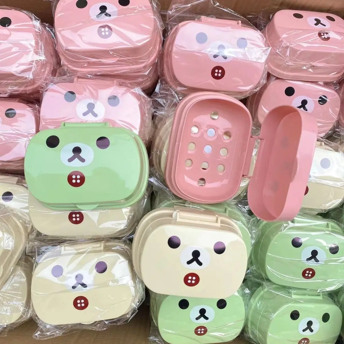 Kawaii Rilakkuma Cute Soap Box Creative Lid Drain Portable Toilet Student Dormitory Home Bathroom Soap Box Girl's Gifts Toys
Kawaii Rilakkuma Cute Soap Box Creative Lid Drain Portable Toilet Student Dormitory Home Bathroom Soap Box Girl's Gifts Toys