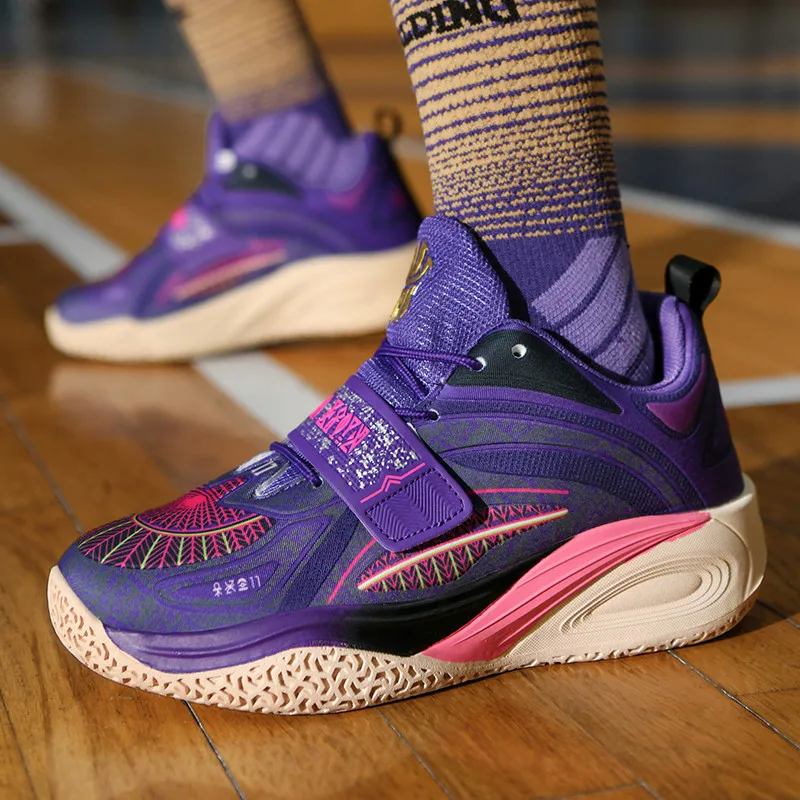 High Quality Men's Basketball Shoes Youth Sneakers Athletic Basketball Sneakers Outdoor Breathable and non-slip Basketball Boots
High Quality Men's Basketball Shoes Youth Sneakers Athletic Basketball Sneakers Outdoor Breathable and non-slip Basketball Boots