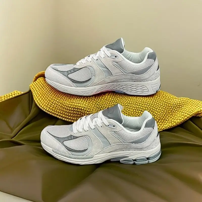 2024 new thick sole small white shoes, casual sports shoes, trendy and versatile
2024 new thick sole small white shoes, casual sports shoes, trendy and versatile