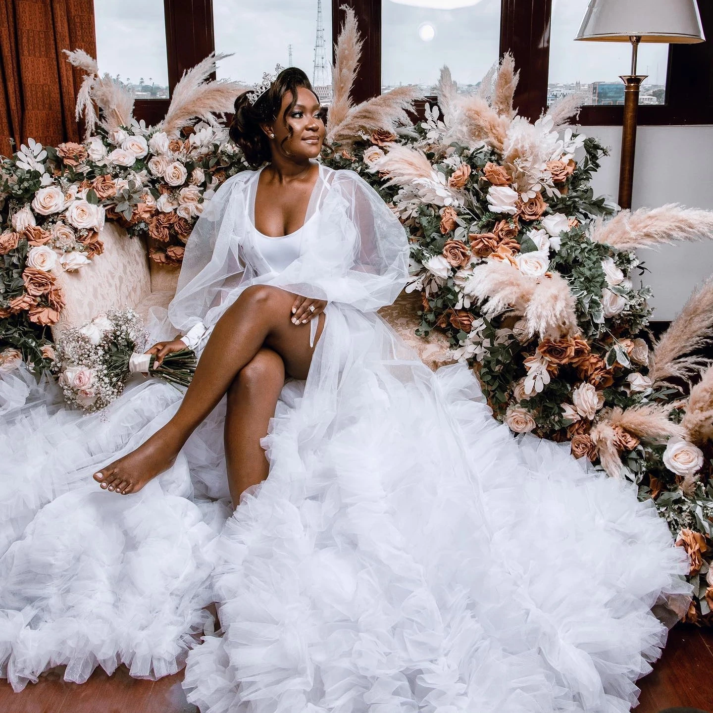 Puffy Tulle Maternity Prom Dress Long Sleeves Ruffles Robe Wedding Women Bathrobes Bridal Boudoir Sleepwears Photoshoot
Puffy Tulle Maternity Prom Dress Long Sleeves Ruffles Robe Wedding Women Bathrobes Bridal Boudoir Sleepwears Photoshoot