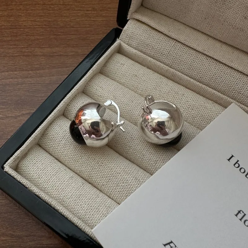 Серьги из серебра S925 пробы в нишевом дизайне, золотые обсидиановые серьги в форме кошачьих глаз, модные и минималистичные тяжелые серьги
Серьги из серебра S925 пробы в нишевом дизайне, золотые обсидиановые серьги в форме кошачьих глаз, модные и минималистичные тяжелые серьги