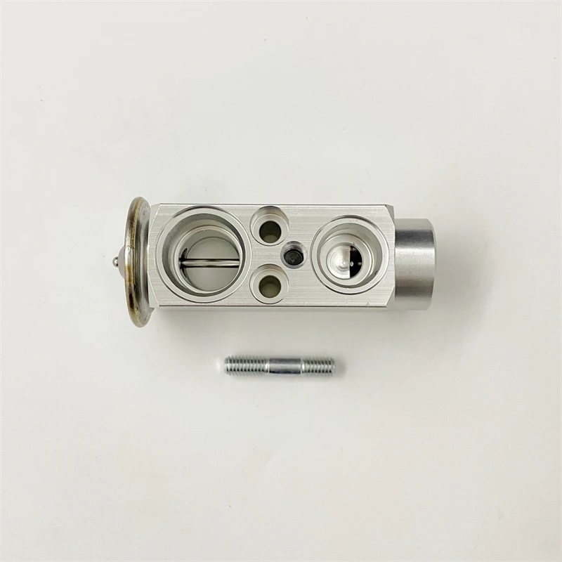 Новые автозапчасти для BMW E70 E71: Расширительный клапан 64116968202 64119187630 64116981100 64116904437 64118381504 64113448066
Новые автозапчасти для BMW E70 E71: Расширительный клапан 64116968202 64119187630 64116981100 64116904437 64118381504 64113448066