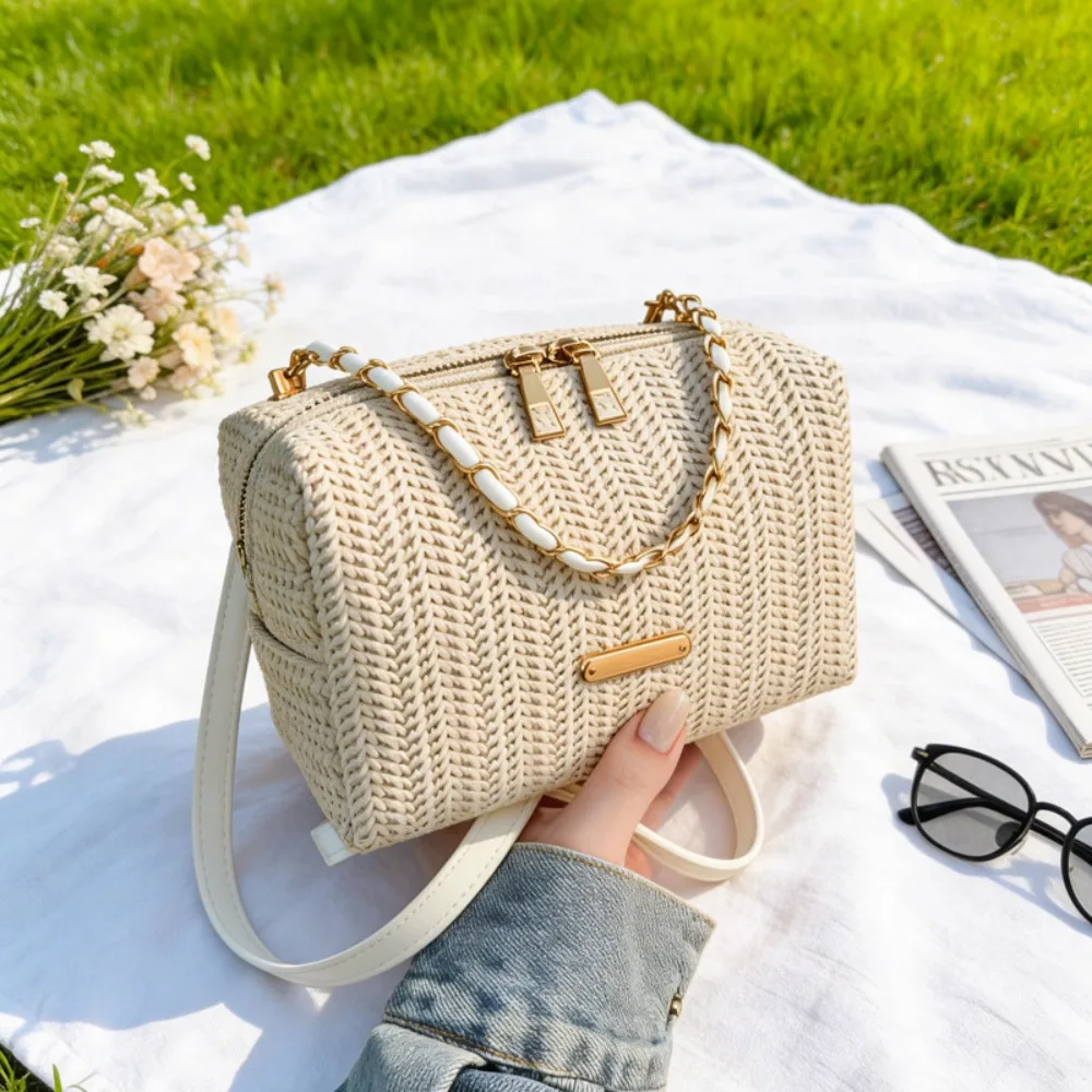 Fashionable Stylish Woven Straw Women's Bag 2026 New Trendy Chain Handbag Simple Shoulder and Crossbody Small Bag
Fashionable Stylish Woven Straw Women's Bag 2026 New Trendy Chain Handbag Simple Shoulder and Crossbody Small Bag
