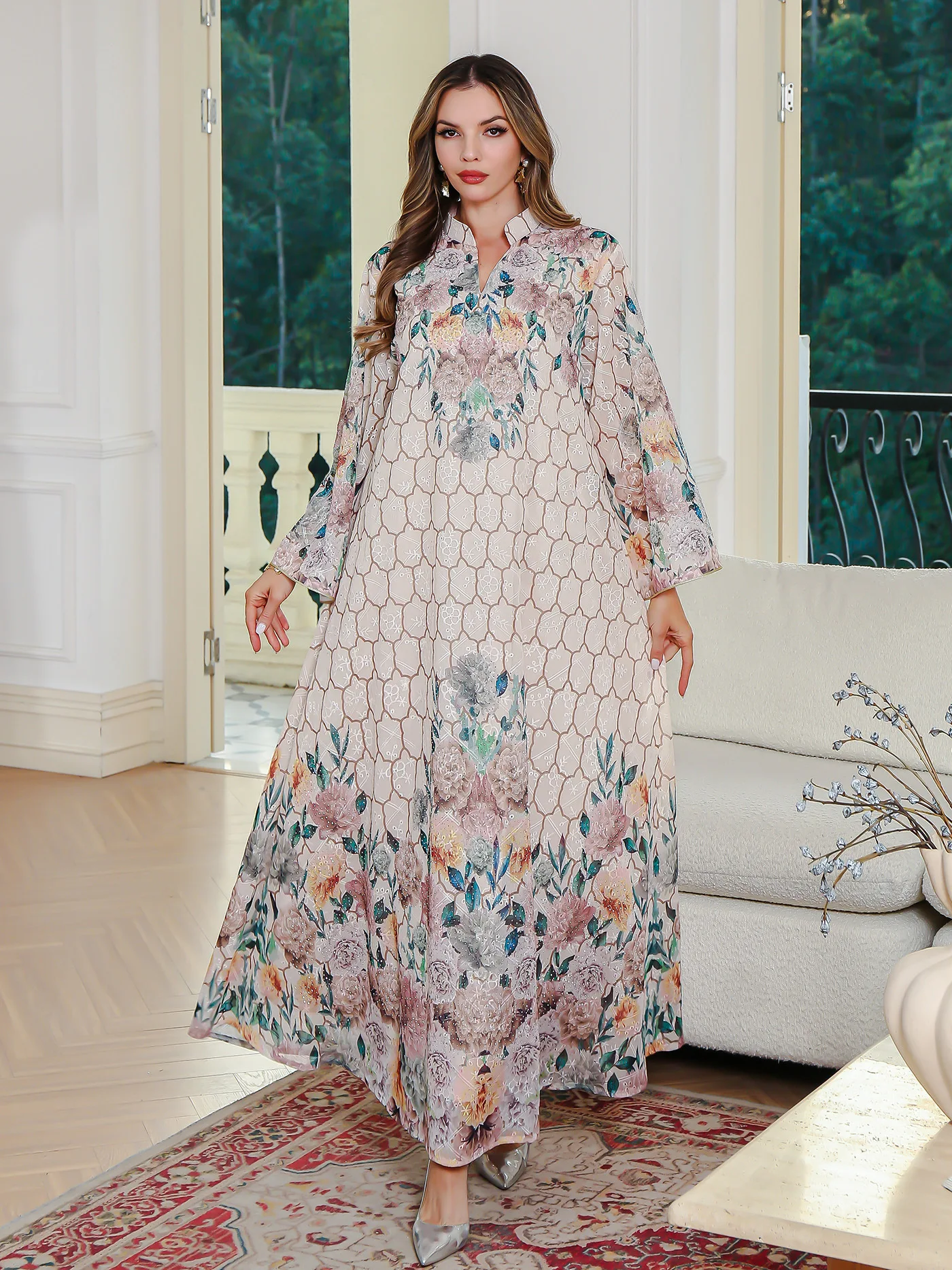 Dubai Fashion Middle East Clothing Legant Muslim Abaya for Women Dress Embroidered Print Abaya Long Robe
Dubai Fashion Middle East Clothing Legant Muslim Abaya for Women Dress Embroidered Print Abaya Long Robe