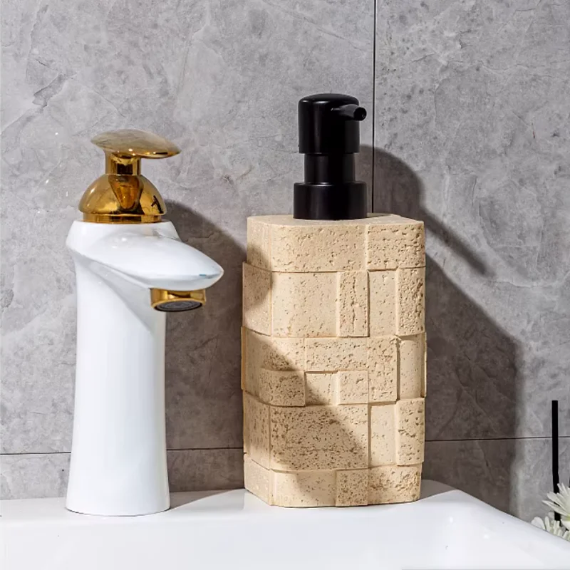 Дозатор для мыла из песчаника, принадлежности для ванной, флакон для шампуня, контейнер, декоративный флакон для лосьона с отделкой под кожу и древесину
Дозатор для мыла из песчаника, принадлежности для ванной, флакон для шампуня, контейнер, декоративный флакон для лосьона с отделкой под кожу и древесину