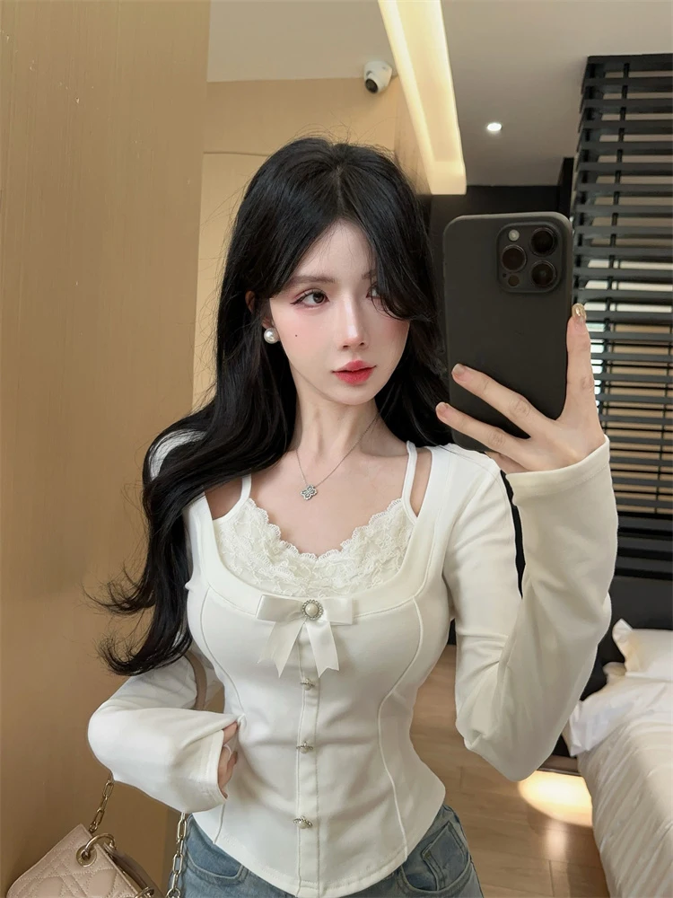 Slim Fit Crop T Shirt Women Bow Lace Patchwork Long Sleeve Casual Sexy Tees Spring French Fake Two Piece Streetwear Hottie Tops
Slim Fit Crop T Shirt Women Bow Lace Patchwork Long Sleeve Casual Sexy Tees Spring French Fake Two Piece Streetwear Hottie Tops