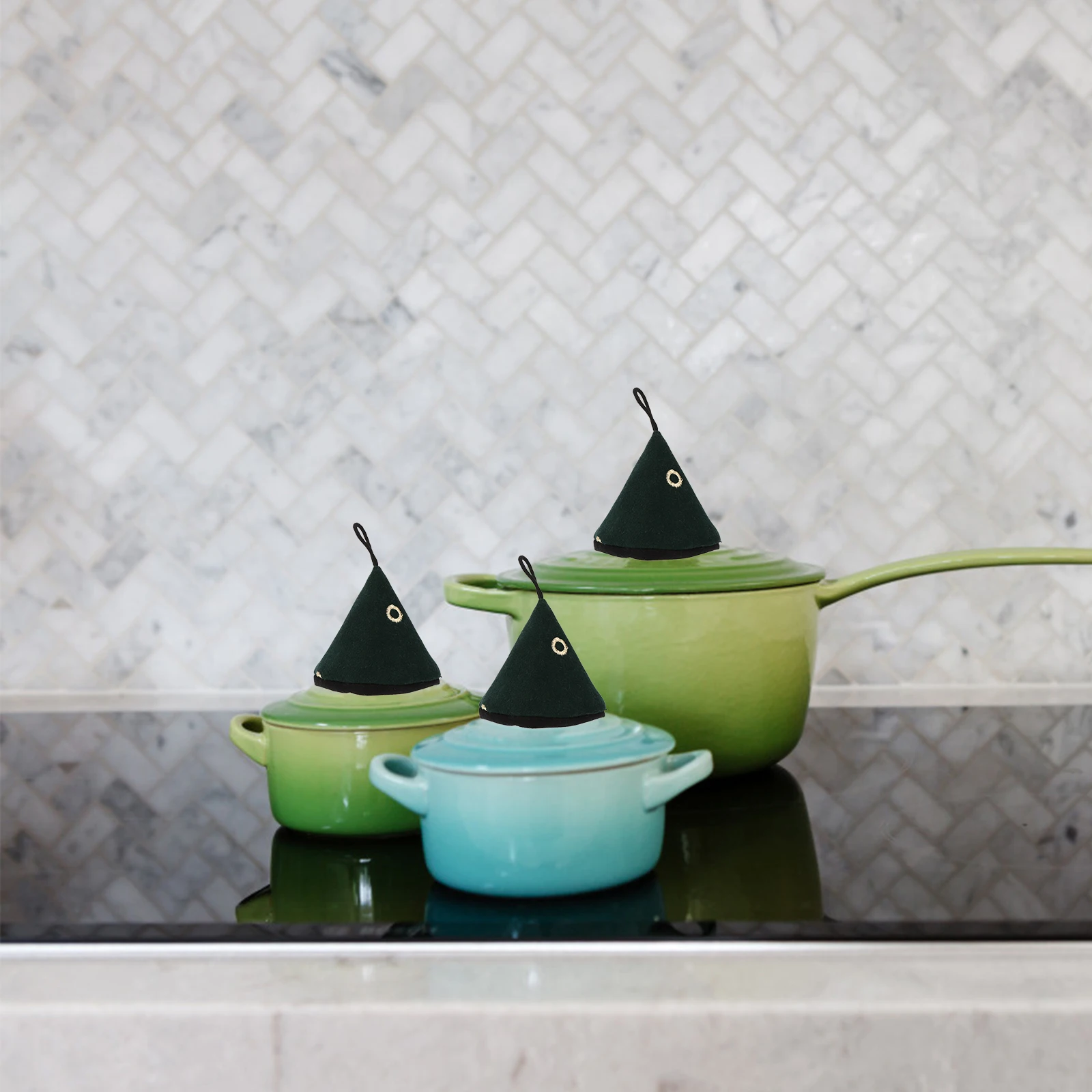 1Pcs Anti Scald Pot Gloves Triangular Design Heat Insulated Pot Handle Cover Polyester Material for Hot Cookware Protection
1Pcs Anti Scald Pot Gloves Triangular Design Heat Insulated Pot Handle Cover Polyester Material for Hot Cookware Protection