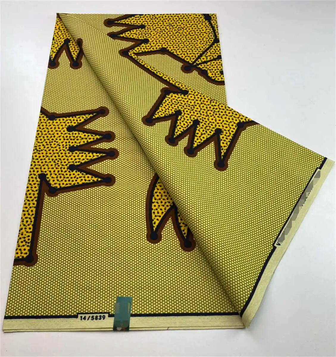 New Ankara Wax Print Fabric High Quality African Wax Real Fabric 100% Cotton Guaranteed Veritable Real Wax for Dresses
New Ankara Wax Print Fabric High Quality African Wax Real Fabric 100% Cotton Guaranteed Veritable Real Wax for Dresses