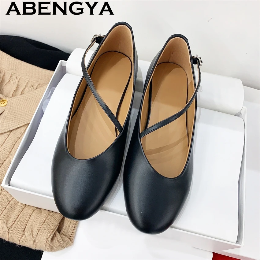 Новые летние женские туфли из натуральной кожи с круглым носком, качественные повседневные лоферы, простые модные прогулочные туфли для женщин
Новые летние женские туфли из натуральной кожи с круглым носком, качественные повседневные лоферы, простые модные прогулочные туфли для женщин