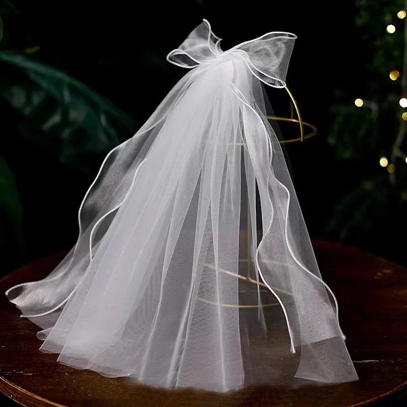 2024 Simple Pencil Edge Bow Wedding Veil Short Lace Fuffy 2 Tier For Woman Bride Hair Accessories Beach Party Velo De Novia Boda
2024 Simple Pencil Edge Bow Wedding Veil Short Lace Fuffy 2 Tier For Woman Bride Hair Accessories Beach Party Velo De Novia Boda
