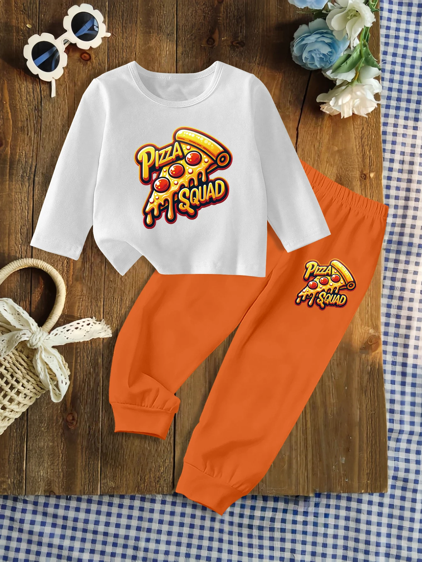 2 предмета: осенний милый комплект для девочек: терморубашка и спортивные штаны с принтом пиццы из мультфильма
2 предмета: осенний милый комплект для девочек: терморубашка и спортивные штаны с принтом пиццы из мультфильма