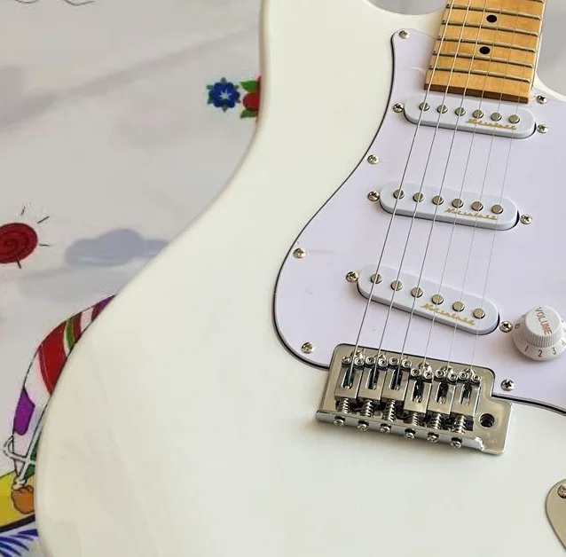 Electric guitar can be customized, factory price classic style, multiple colors, free and fast delivery F@3
Electric guitar can be customized, factory price classic style, multiple colors, free and fast delivery F@3
