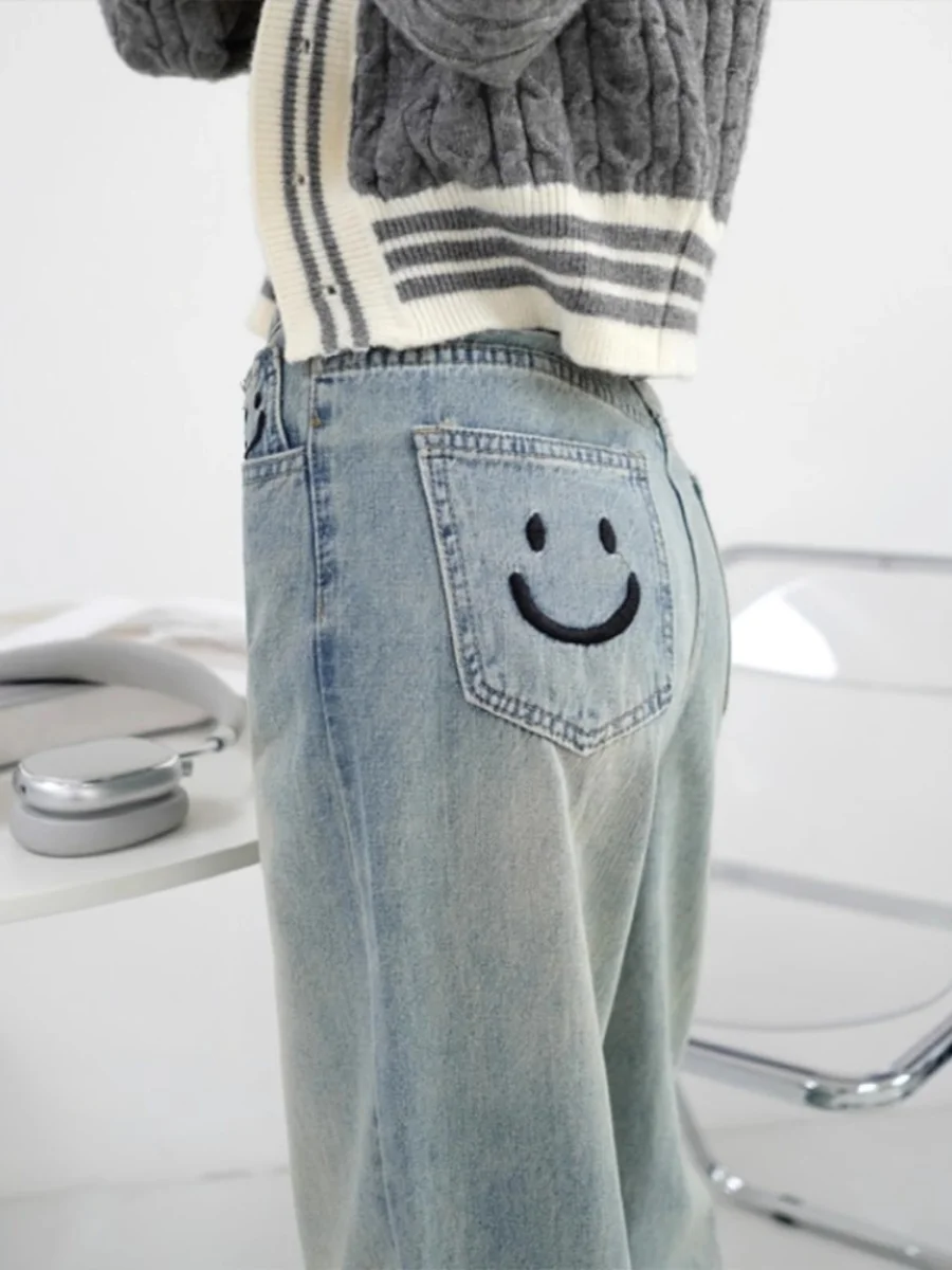 High Waist Wide Leg Embroidered Denim Jeans Women's Spring Season Drapey Straight Long Pants Floor-Length Trousers
High Waist Wide Leg Embroidered Denim Jeans Women's Spring Season Drapey Straight Long Pants Floor-Length Trousers