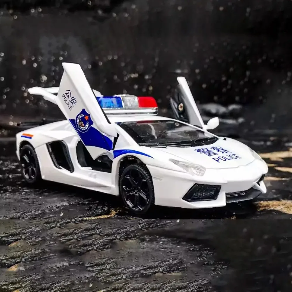 1:32 Lambor LP740 Police Car Toy Model Simulation Diecast Doors Opened Pull Back Alloy Models Children's Toys Collection Gifts
1:32 Lambor LP740 Police Car Toy Model Simulation Diecast Doors Opened Pull Back Alloy Models Children's Toys Collection Gifts