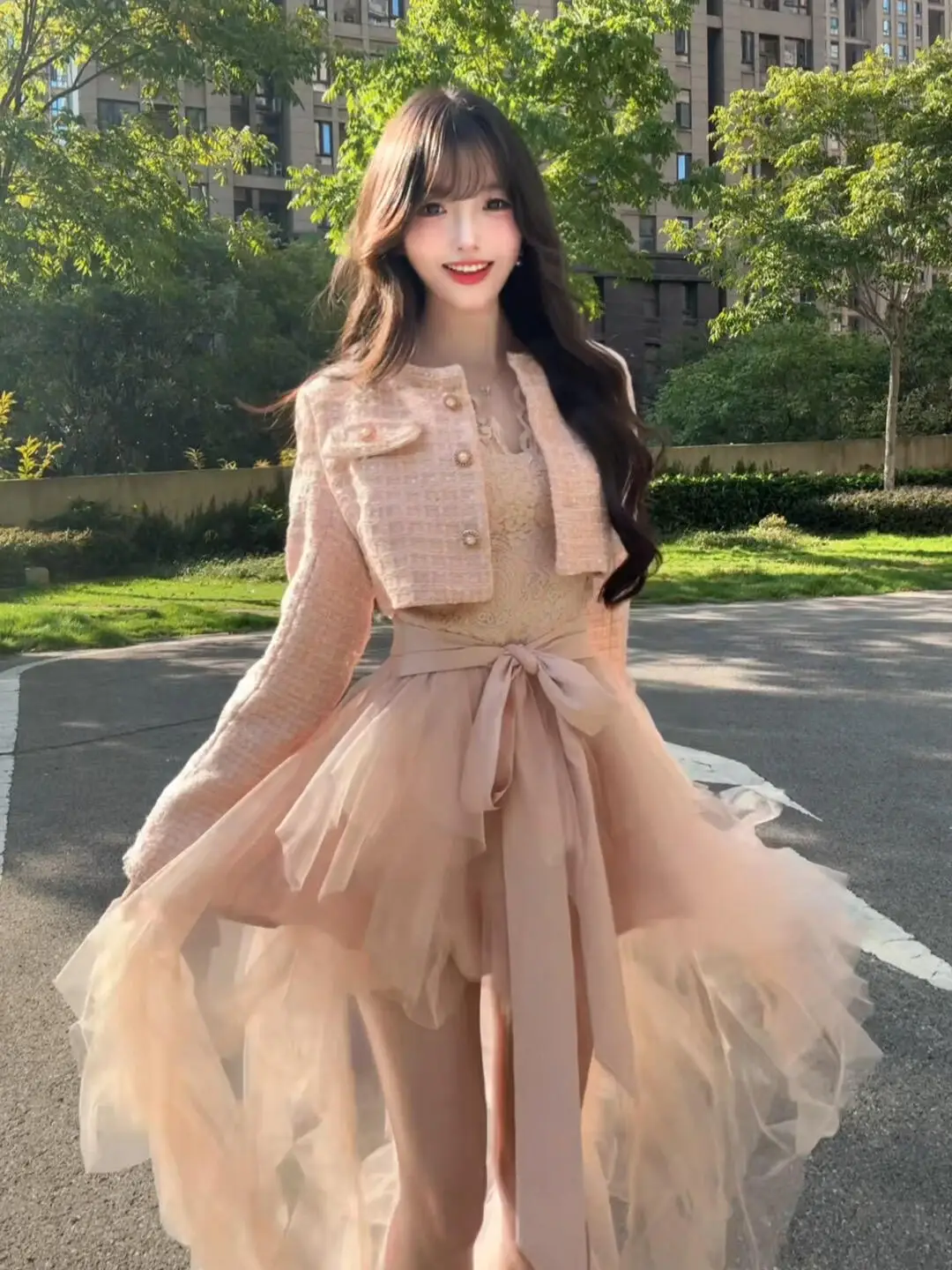 Elegant Lace Trim Dress Set Women's Fashion Autumn New Small Fragrance Style High Waist Skirt Two-Piece Set Casual Wear
Elegant Lace Trim Dress Set Women's Fashion Autumn New Small Fragrance Style High Waist Skirt Two-Piece Set Casual Wear