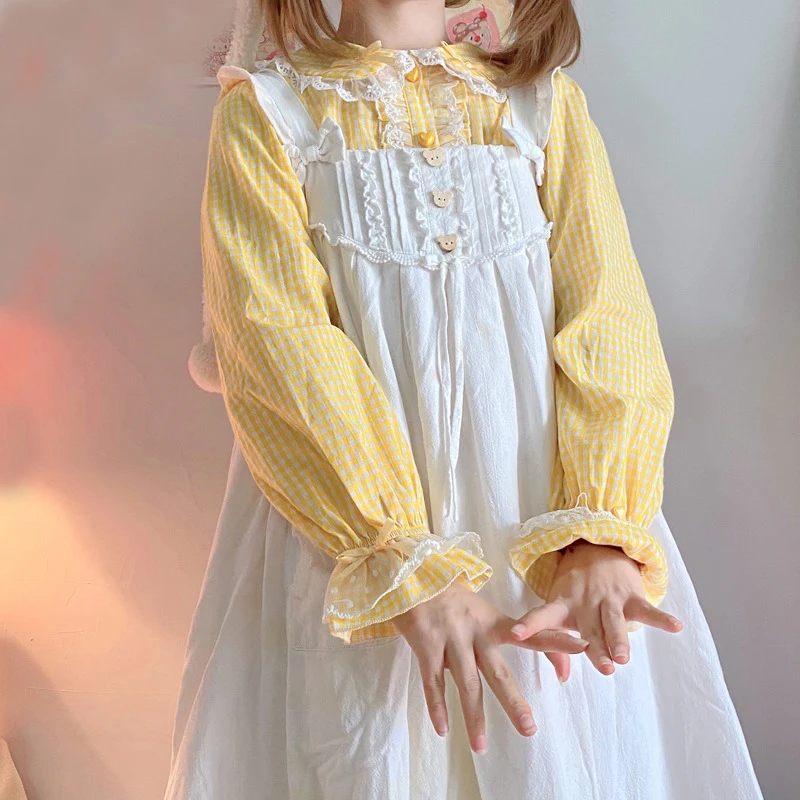 Cute Plaid Lolita Blouse Women Japanese White JSK Sweet Tops Girl Kawaii Lace Elegant Peter Pan Collar Pink Button Up Shirts New
Cute Plaid Lolita Blouse Women Japanese White JSK Sweet Tops Girl Kawaii Lace Elegant Peter Pan Collar Pink Button Up Shirts New