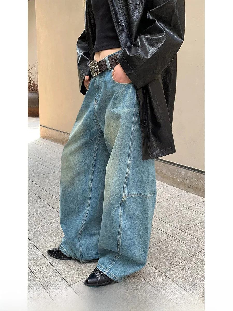 Retro Distred Denim Wide Leg Casual Pants Loose Slimming Jeans High Waist Zipper Closure Blue Colorwear for Women
Retro Distred Denim Wide Leg Casual Pants Loose Slimming Jeans High Waist Zipper Closure Blue Colorwear for Women