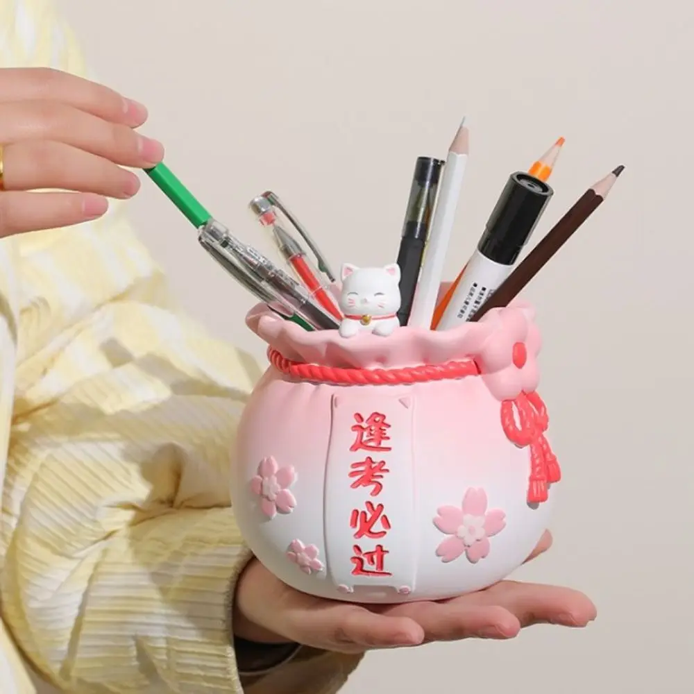 Kawaii Maneki Neko Lucky Bag Держатель для ручек Кошачий тост Контейнер для карандашей Органайзер Украшение Чехол для кистей для макияжа Хранение ручек
Kawaii Maneki Neko Lucky Bag Держатель для ручек Кошачий тост Контейнер для карандашей Органайзер Украшение Чехол для кистей для макияжа Хранение ручек